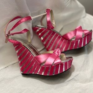Bakers “Forkeeps” Pink and Silver Wedge Platforms Size 6
